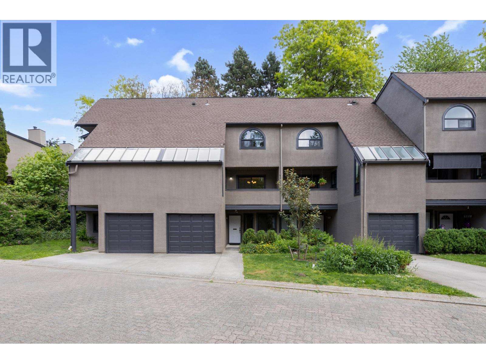8526 WOODTRAIL PLACE, Burnaby, British Columbia