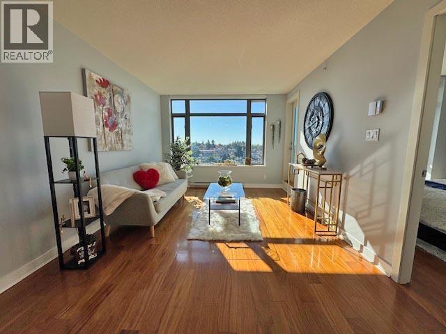1401 3660 VANNESS AVENUE, Vancouver, British Columbia