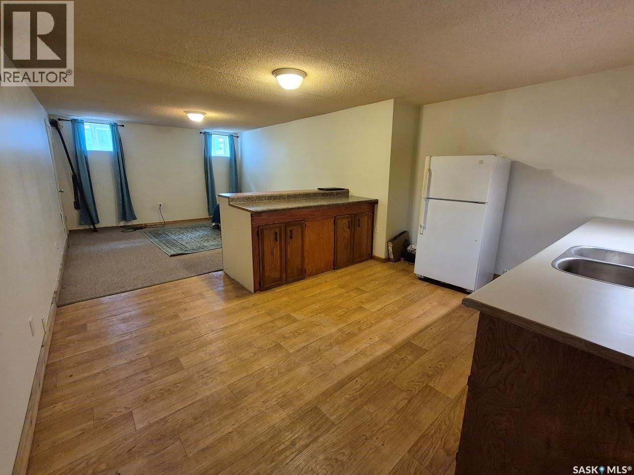 203 4th Avenue S, Yorkton, Saskatchewan  S3N 1B7 - Photo 20 - SK035864