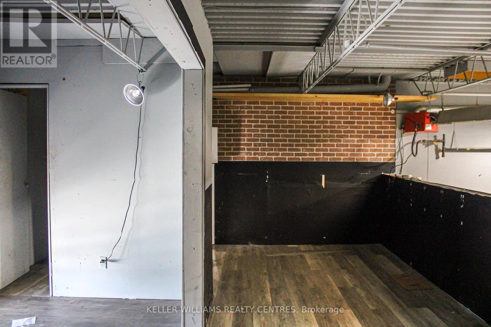 9 - 30 Canvarco Road, Toronto, Ontario  M4G 1L3 - Photo 3 - C13010574
