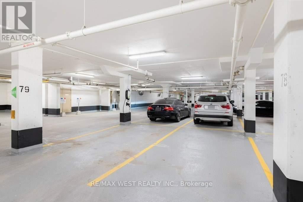 Th 11 - 7 Oakburn Crescent, Toronto, Ontario  M2N 2T5 - Photo 49 - C13029804