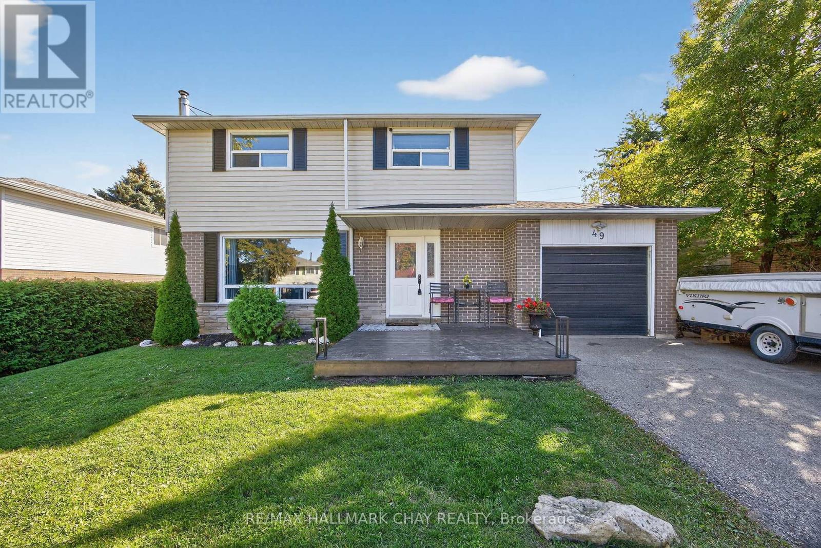 49 Brown Street, New Tecumseth (Tottenham), Ontario  L0G 1W0 - Photo 3 - N13123458