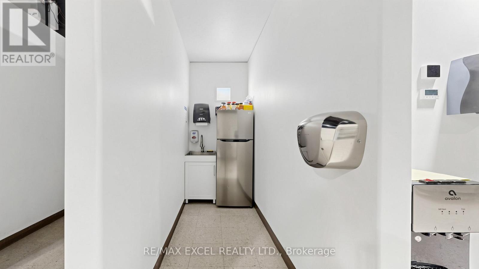 4 - 2050 Steeles Avenue W, Vaughan, Ontario  L4K 2V1 - Photo 30 - N13123714