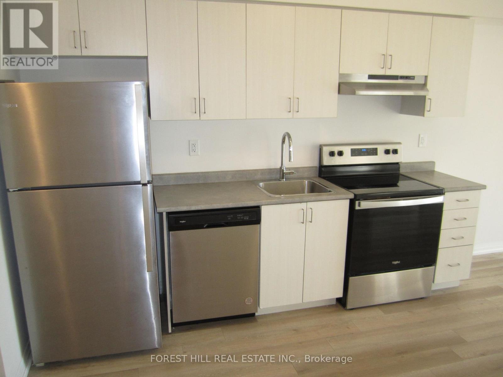 311 - 8010 Kipling Avenue, Vaughan, Ontario  L4L 0M5 - Photo 2 - N13123716