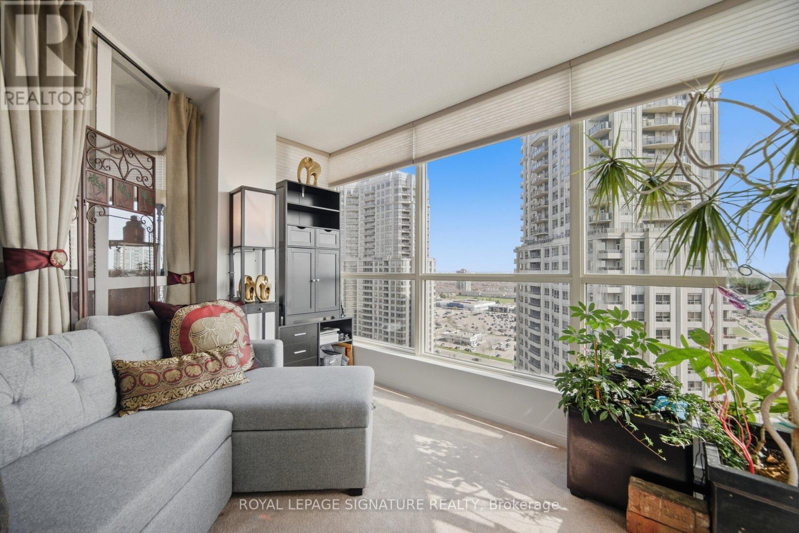 2310 - 55 Kingsbridge Garden Circle, Mississauga, Ontario  L5R 1Y1 - Photo 12 - W13123086