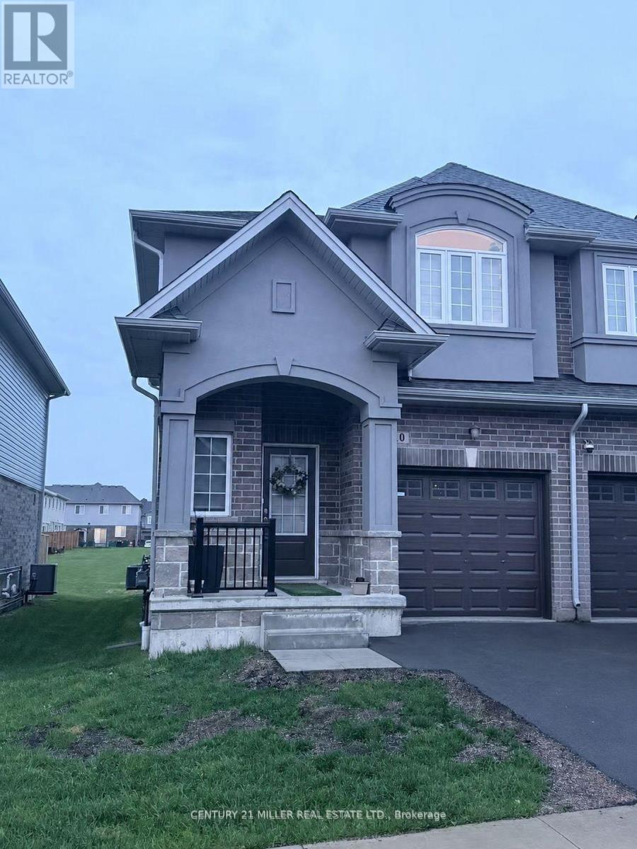 10 LINDEN PARK LANE, Hamilton, Ontario