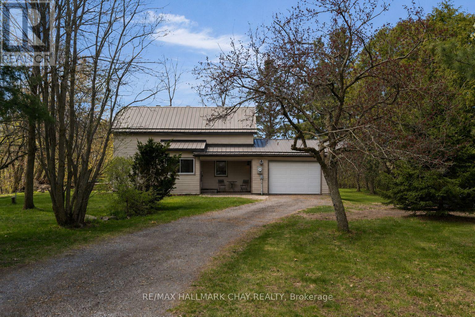 3324 PENETANGUISHENE ROAD, oro-medonte (craighurst), Ontario