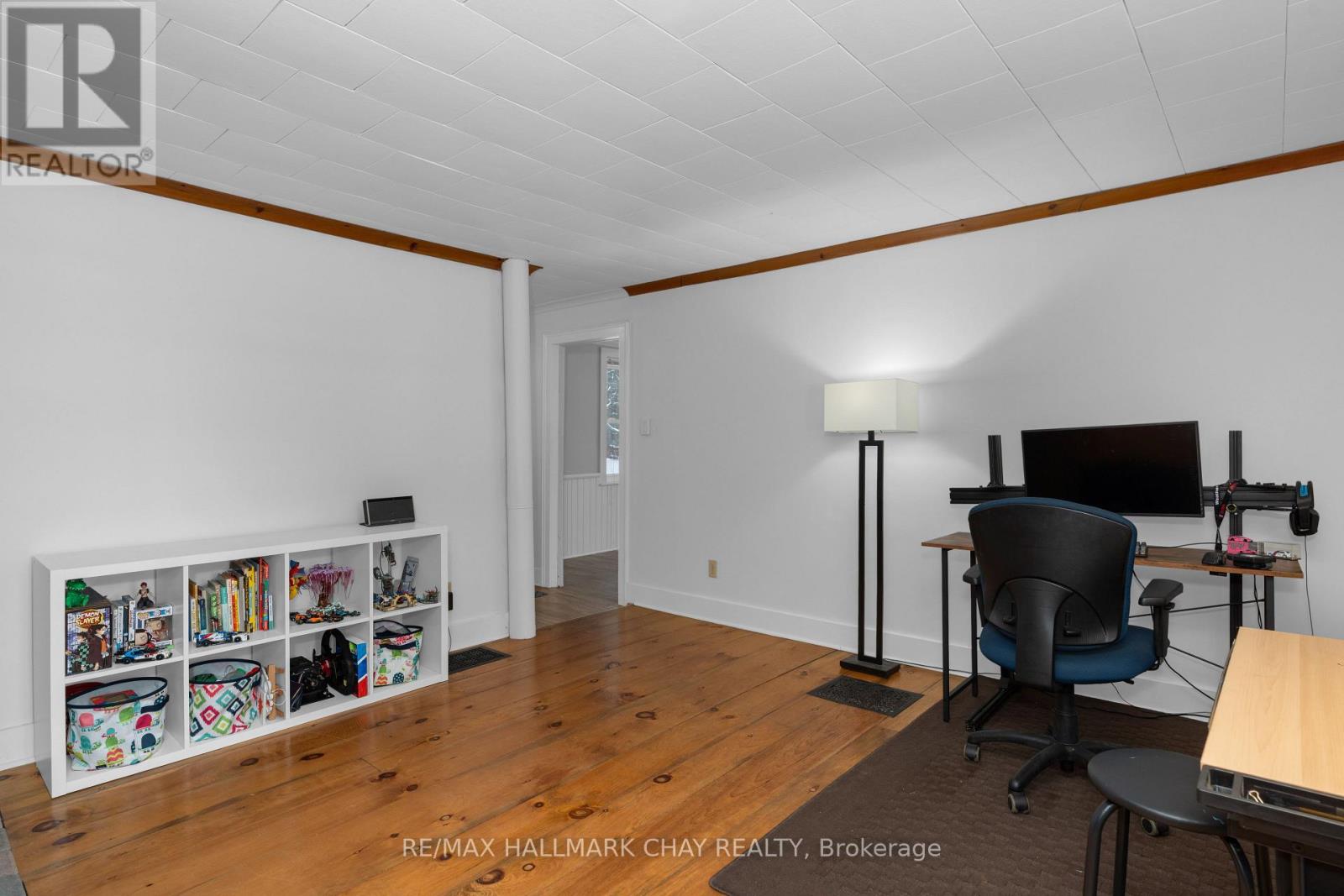 3324 Penetanguishene Road, Oro-Medonte (Craighurst), Ontario  L4M 4Y8 - Photo 18 - S13123658