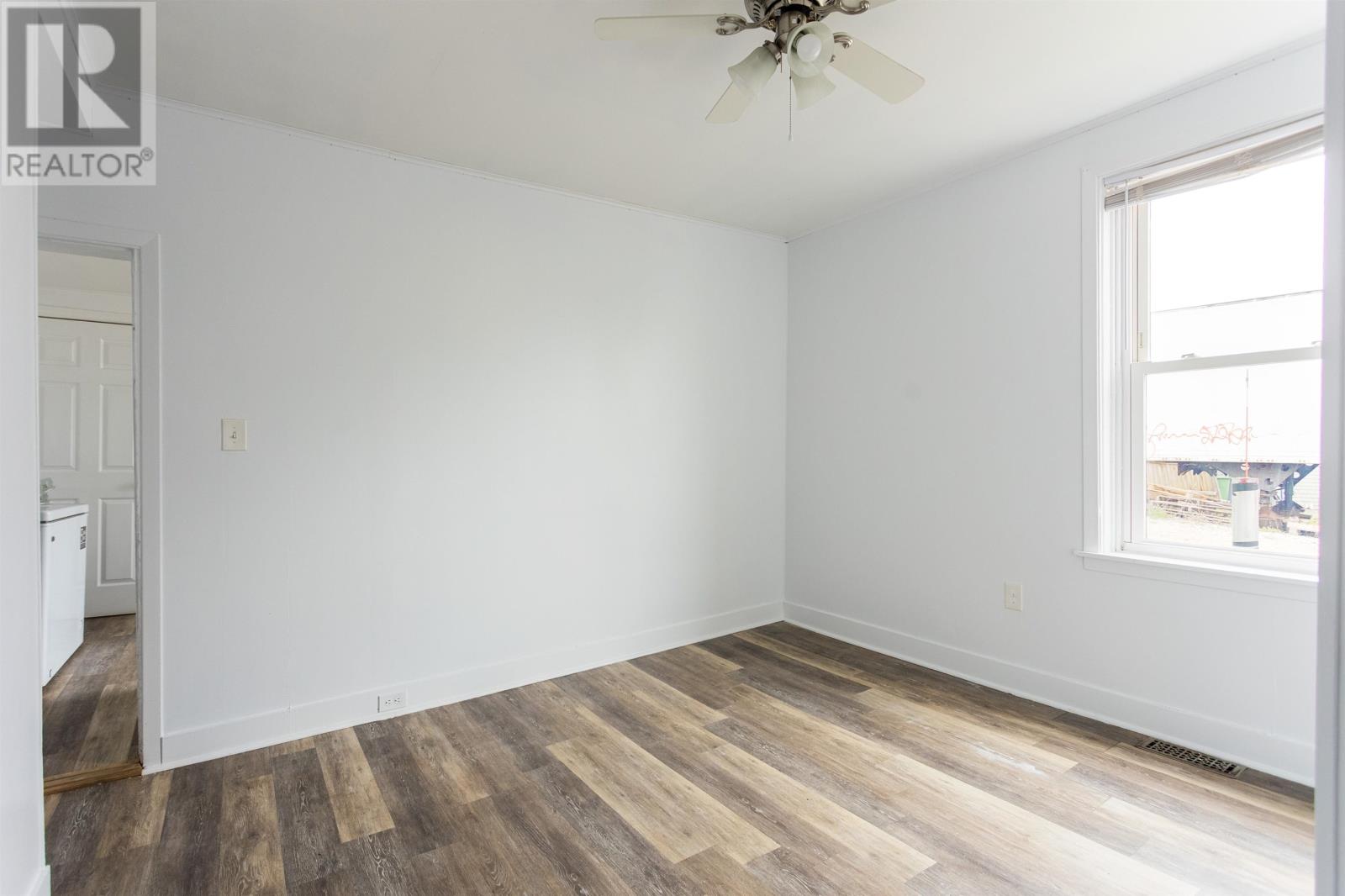259 Euston Street, Charlottetown, Prince Edward Island  C1B 0A9 - Photo 9 - 202515983