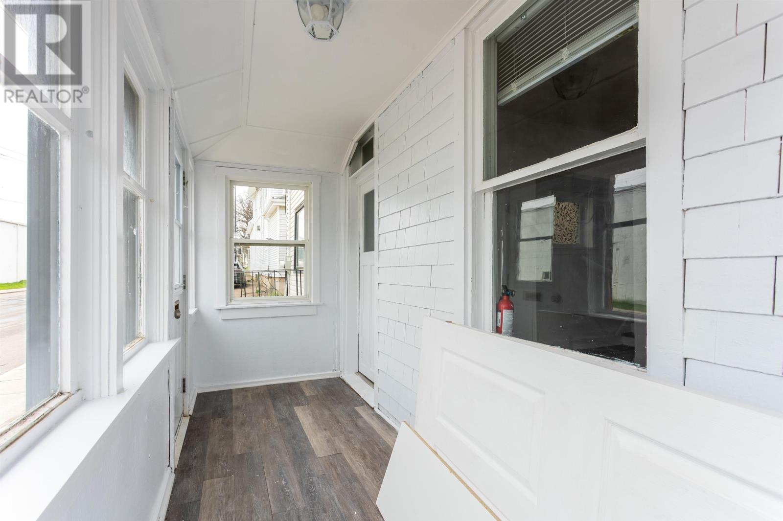 259 Euston Street, Charlottetown, Prince Edward Island  C1B 0A9 - Photo 5 - 202515983