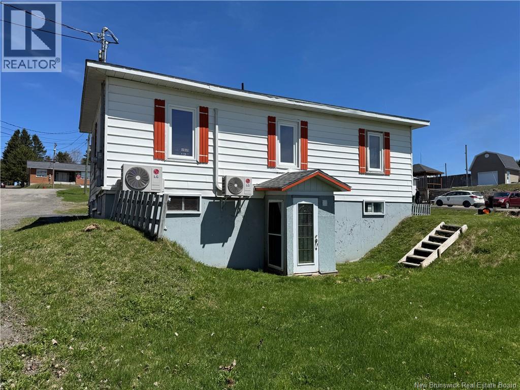 2 Rue Philippe, Sainte-Anne-De-Madawaska, New Brunswick  E7E 1C2 - Photo 3 - NB133091