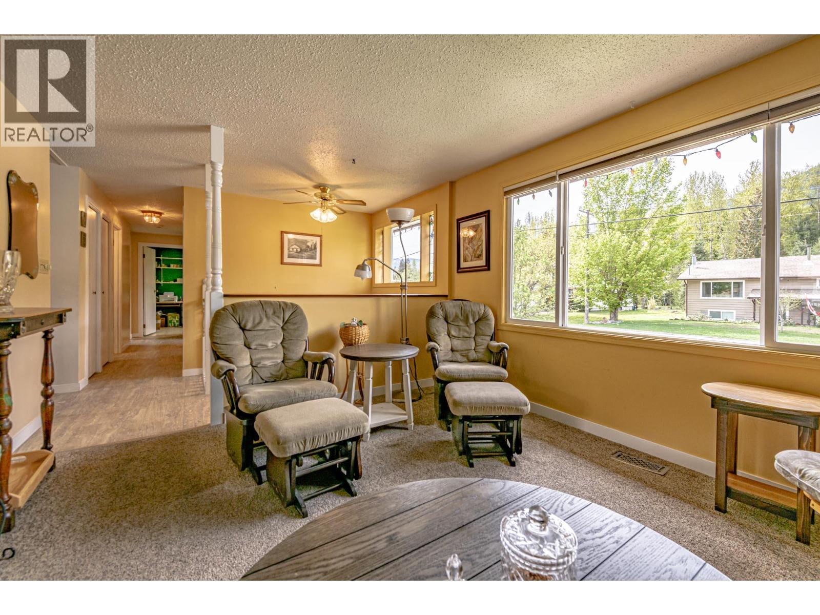 1002 Ninth Street, Salmo, British Columbia  V0G 1Z0 - Photo 14 - 10380612