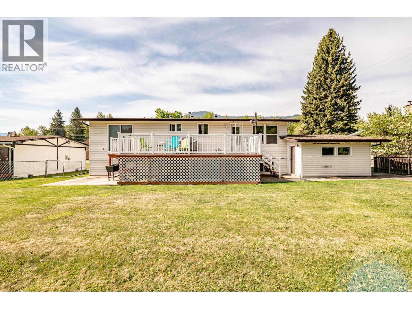 1002 Ninth Street, Salmo, British Columbia  V0G 1Z0 - Photo 39 - 10380612