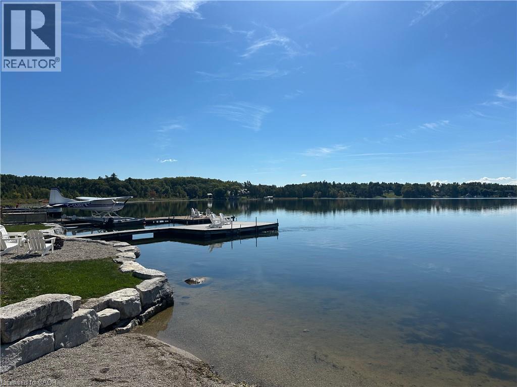 11 E Lake Avenue, Cambridge, Ontario  N3C 2V4 - Photo 32 - 40828298