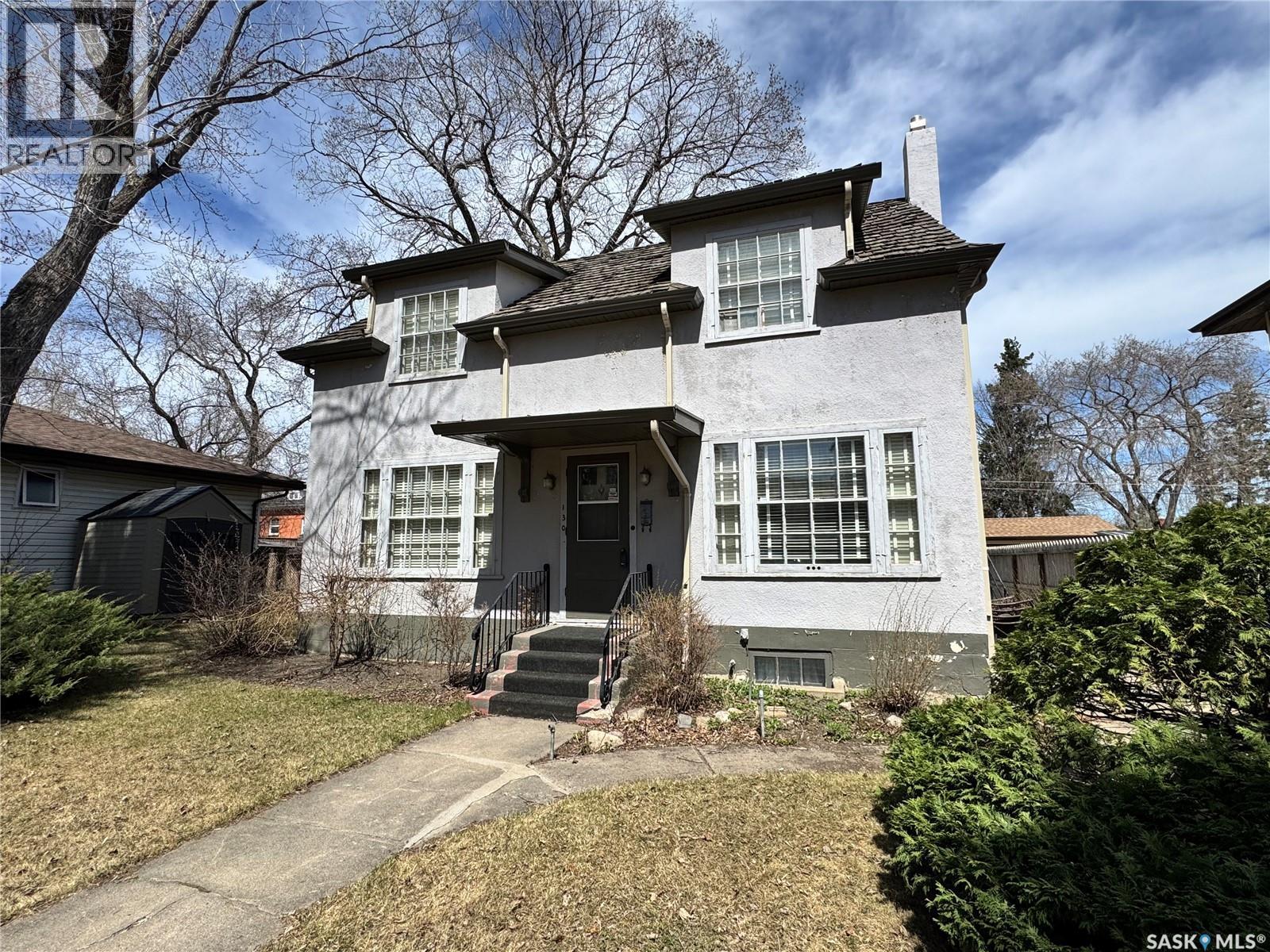 130 21st Street E, Prince Albert, Saskatchewan  S6V 1M1 - Photo 1 - SK024091