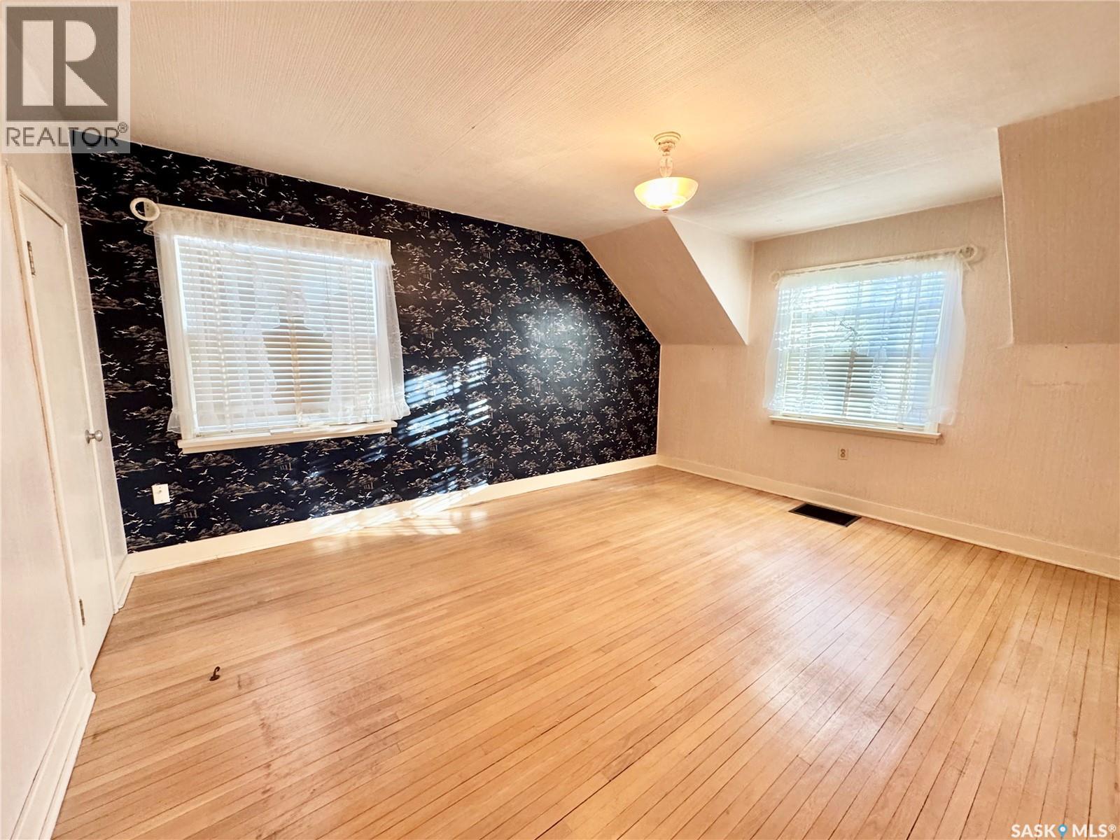 130 21st Street E, Prince Albert, Saskatchewan  S6V 1M1 - Photo 11 - SK024091