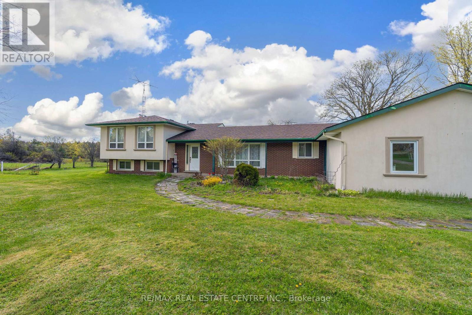 6649 25 Side Road, Halton Hills, Ontario  L7J 2L7 - Photo 39 - W13123432