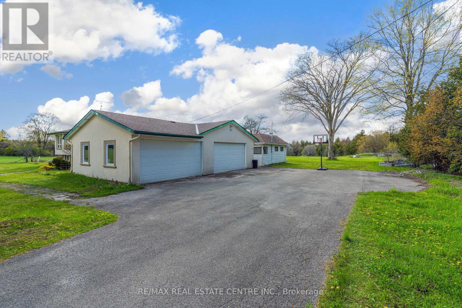 6649 25 Side Road, Halton Hills, Ontario  L7J 2L7 - Photo 42 - W13123432