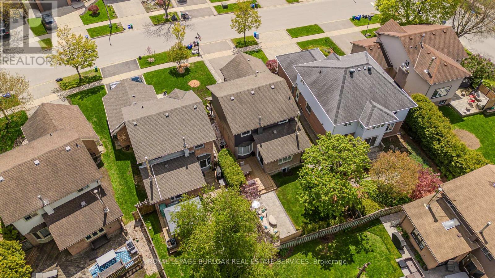754 Hawkins Crescent, Burlington, Ontario  L7S 2E2 - Photo 30 - W13123444