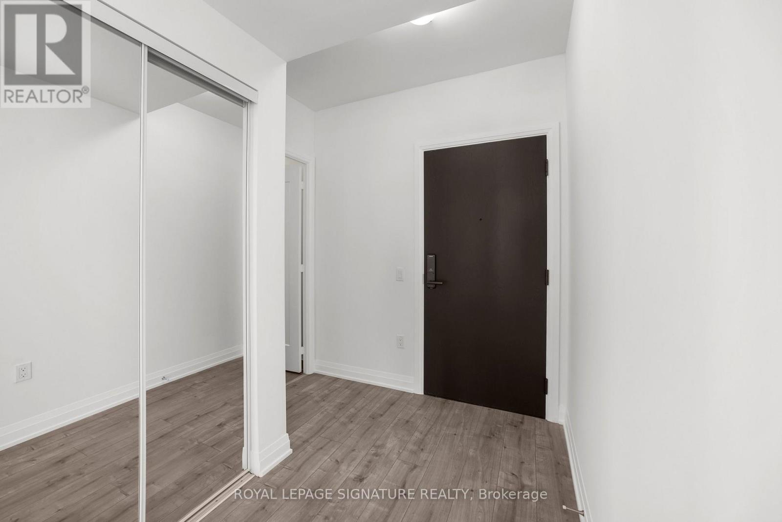412 Silver Maple Road, Oakville, Ontario  L6H 0S2 - Photo 7 - W13123462
