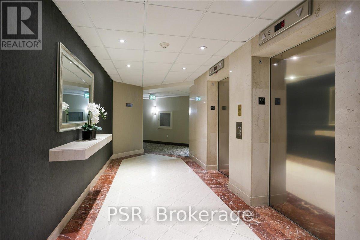317 - 2511 Lakeshore Road W, Oakville, Ontario  L6L 6L9 - Photo 10 - W13123472