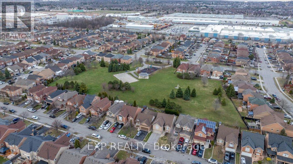 97 Winners Circle, Brampton, Ontario  L7A 1M2 - Photo 32 - W13123478