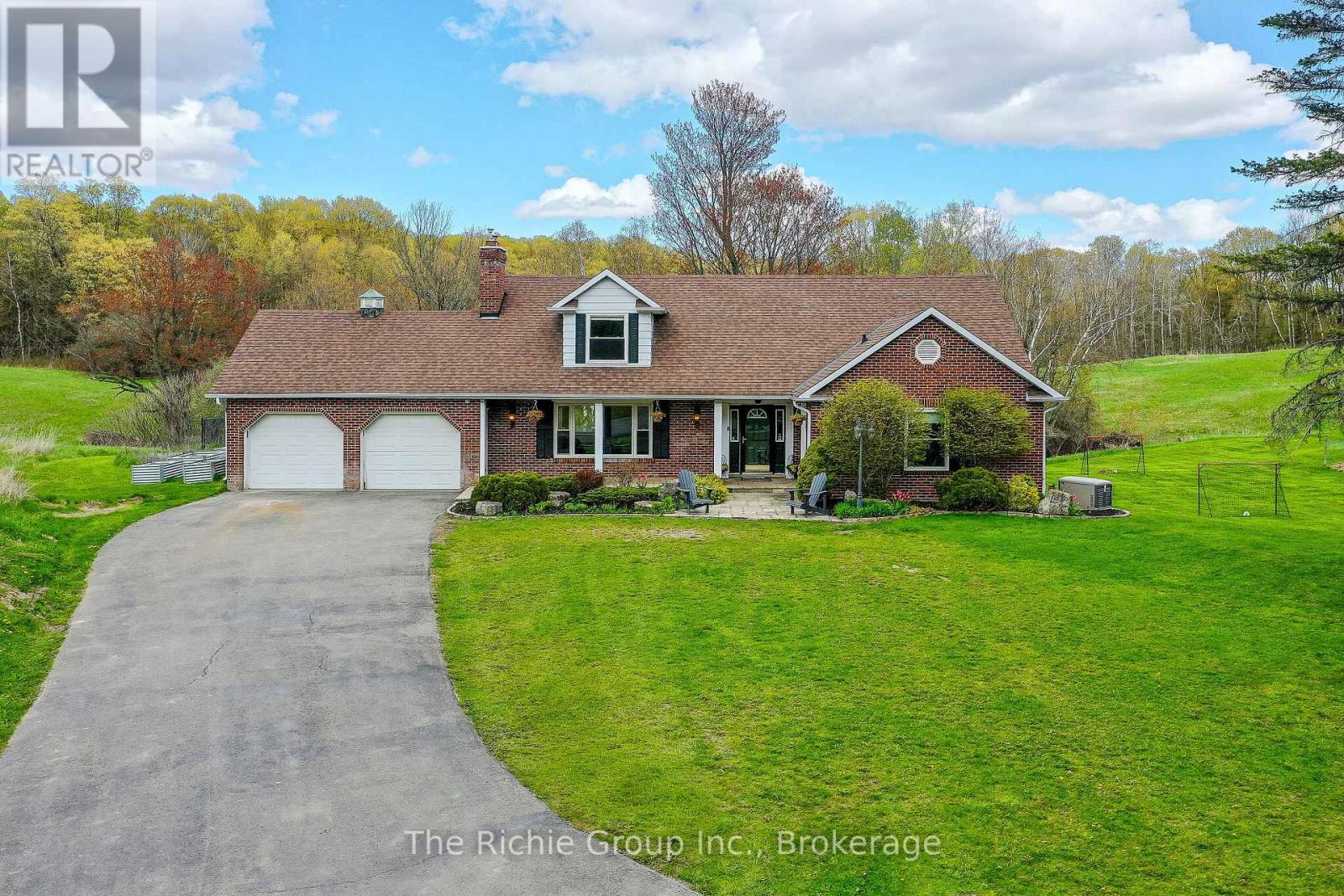15163 Centreville Creek Road, Caledon, Ontario  L7C 3C3 - Photo 3 - W13123498