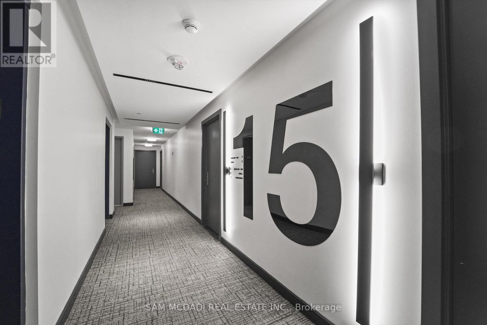 1513 - 86 Dundas Street E, Mississauga, Ontario  L5A 0B1 - Photo 3 - W13123552