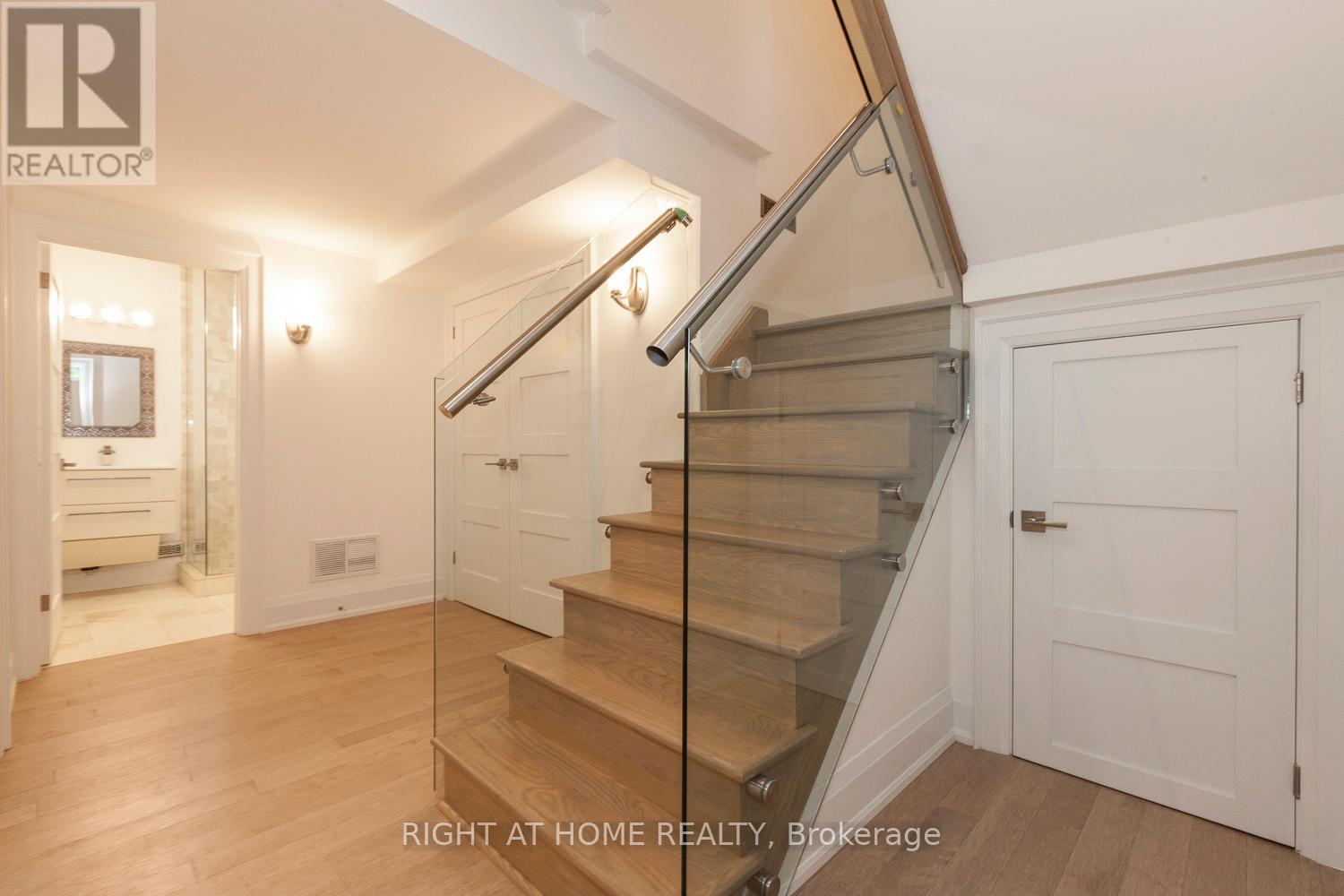 1627 Glenburnie Road, Mississauga, Ontario  L5G 3E4 - Photo 11 - W13123556
