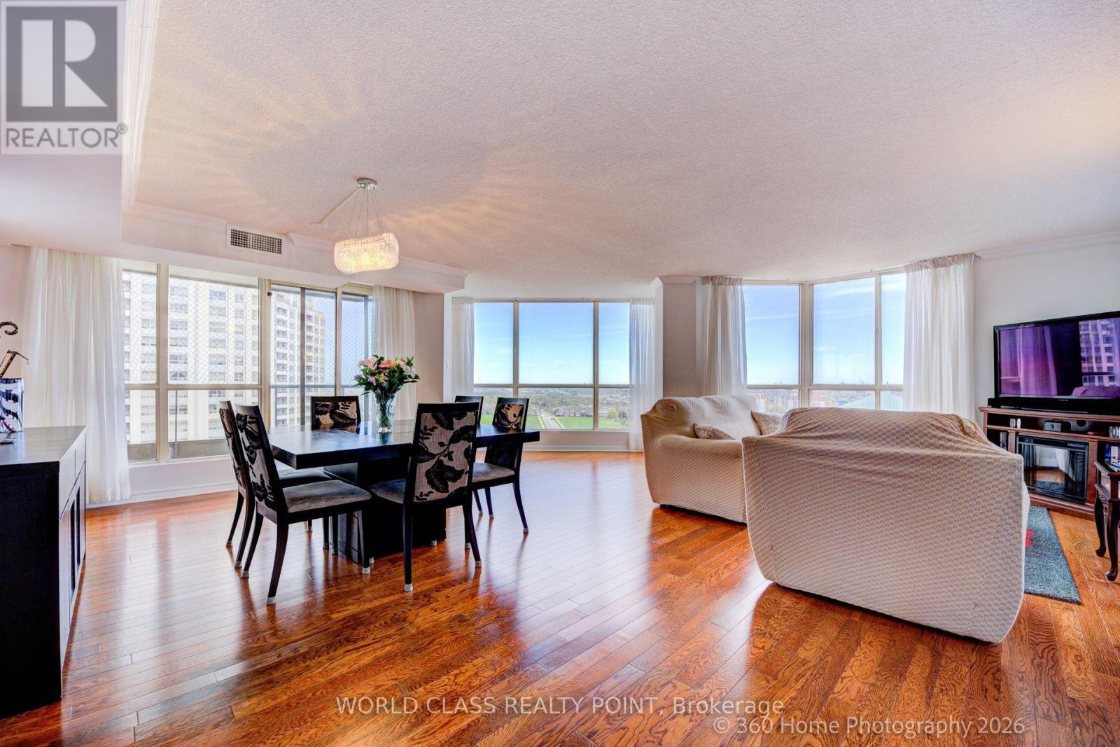 1811 - 55 Kingsbridge Garden Circle, Mississauga, Ontario  L5R 1Y1 - Photo 1 - W13123602