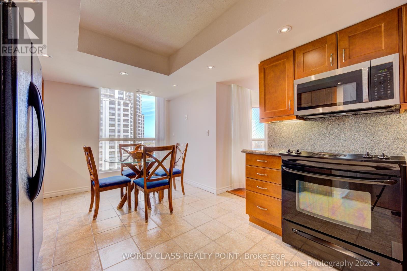1811 - 55 Kingsbridge Garden Circle, Mississauga, Ontario  L5R 1Y1 - Photo 6 - W13123602