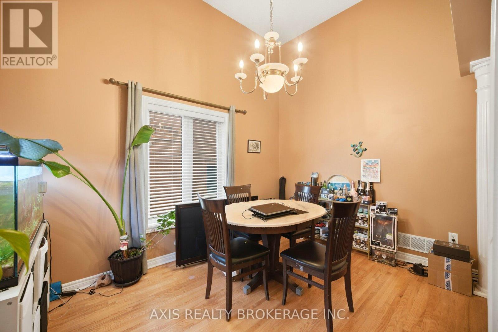 27 Terrastone Court, Caledon, Ontario  L7E 2G7 - Photo 11 - W13123670
