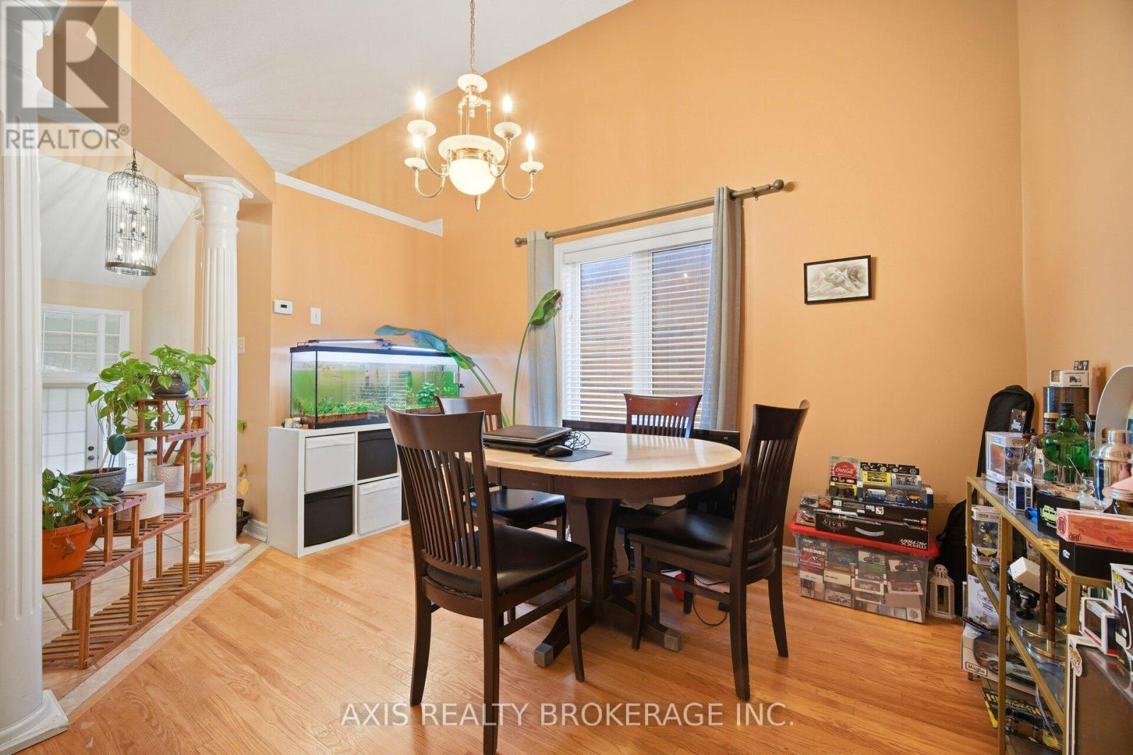 27 Terrastone Court, Caledon, Ontario  L7E 2G7 - Photo 9 - W13123670