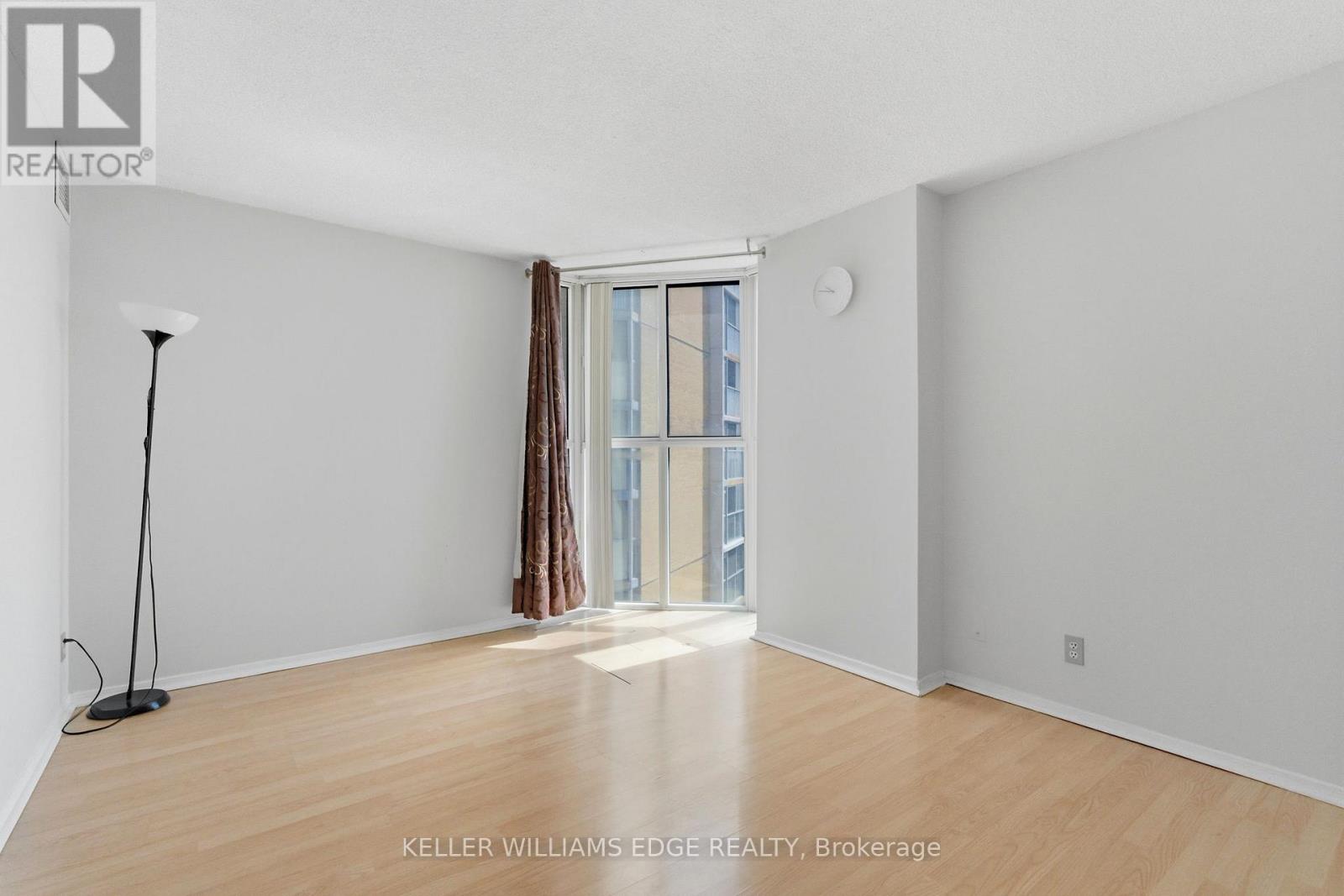 2206 - 25 Trailwood Drive, Mississauga, Ontario  L4Z 3K9 - Photo 15 - W13123684