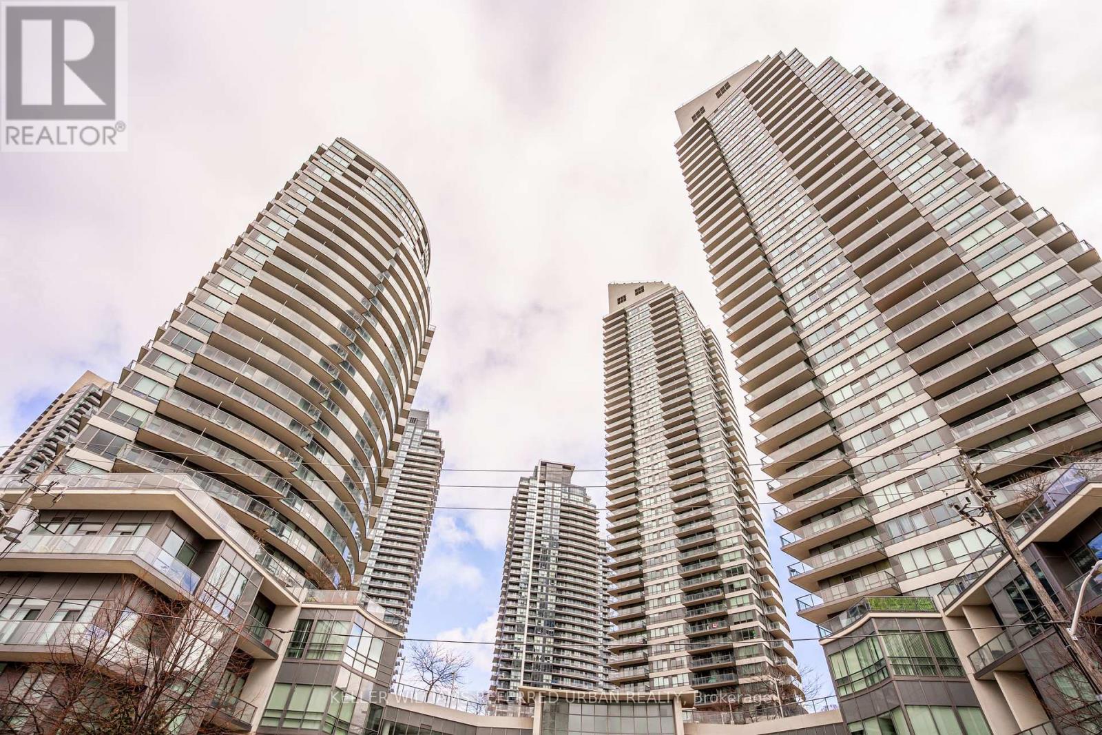 1002 - 15 LEGION ROAD, Toronto, Ontario