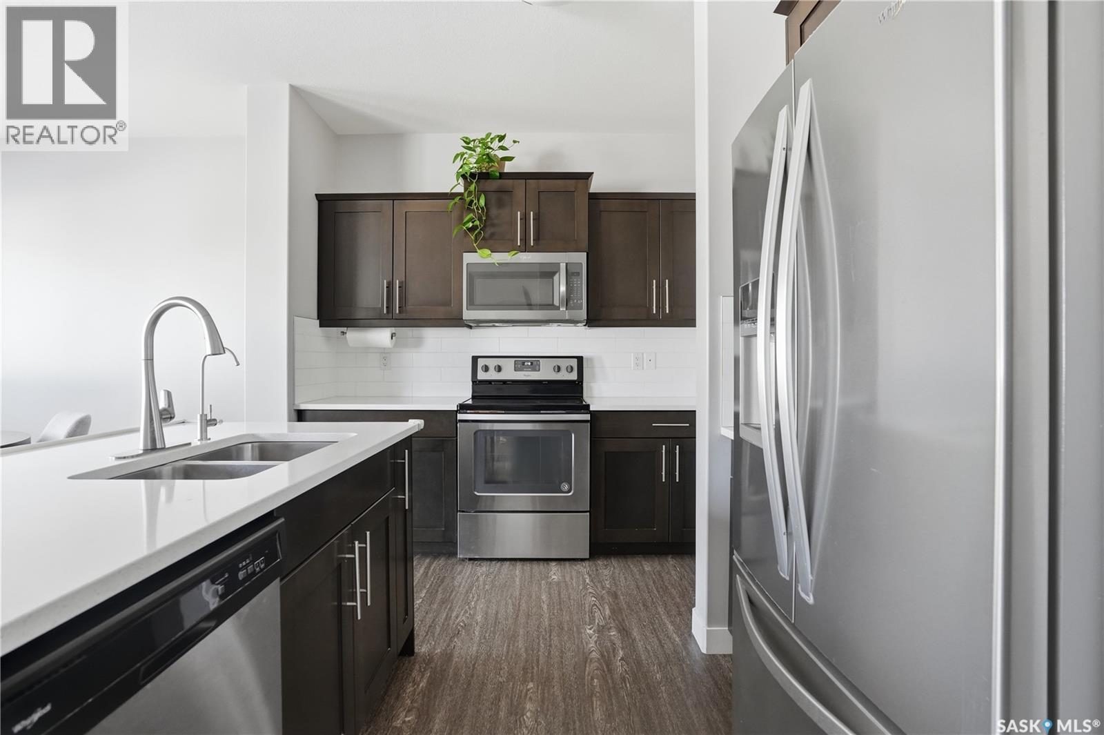 4810 Green Brooks Way E, Regina, Saskatchewan  S4V 3K6 - Photo 7 - SK035845