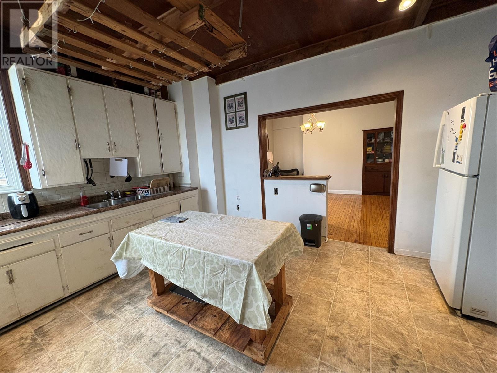 86 Freshwater Road, St John's, Newfoundland & Labrador  A1C 2N7 - Photo 8 - 1297466
