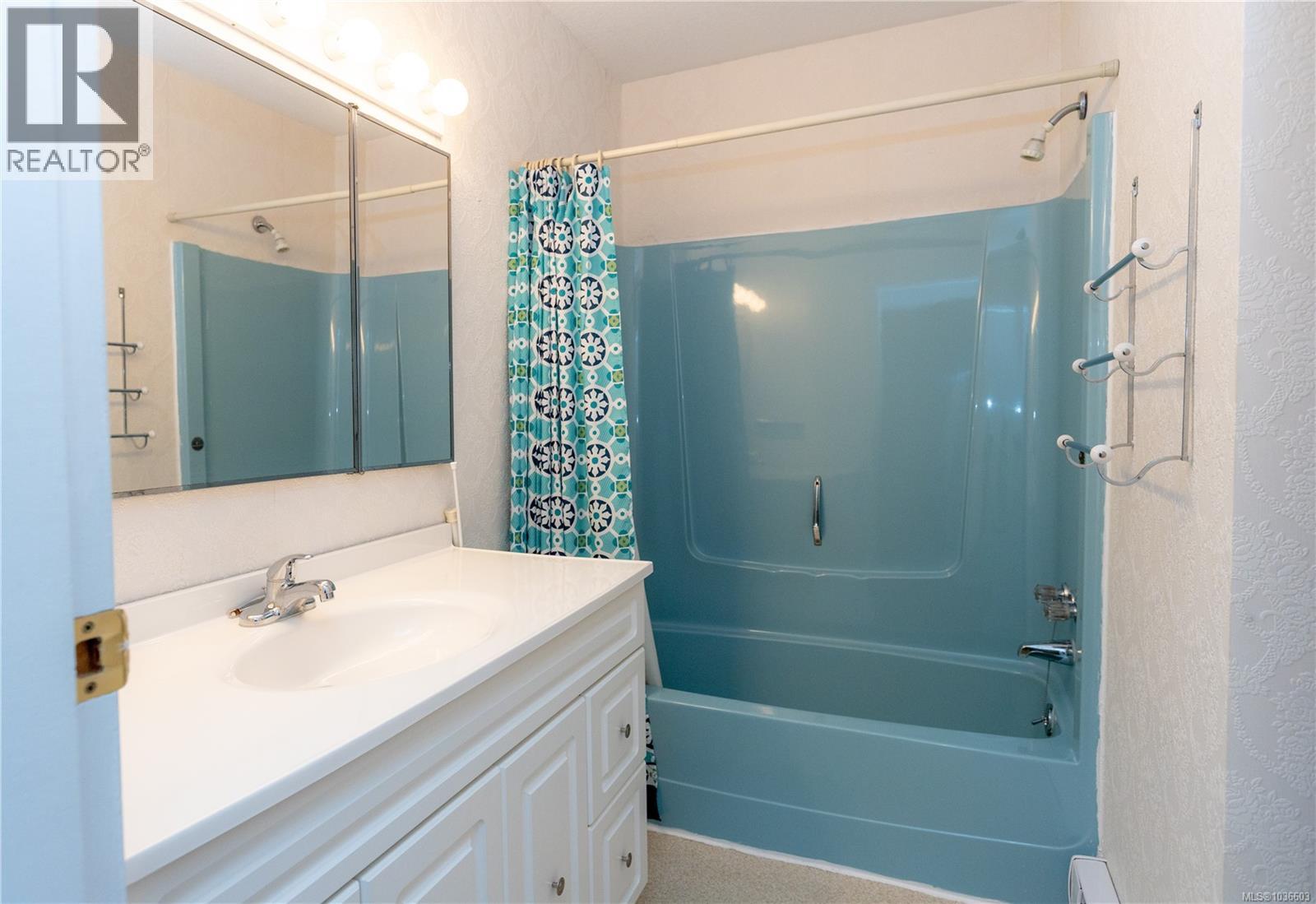 6 322 Village Way, Qualicum Beach, British Columbia  V9K 1N4 - Photo 5 - 1036603