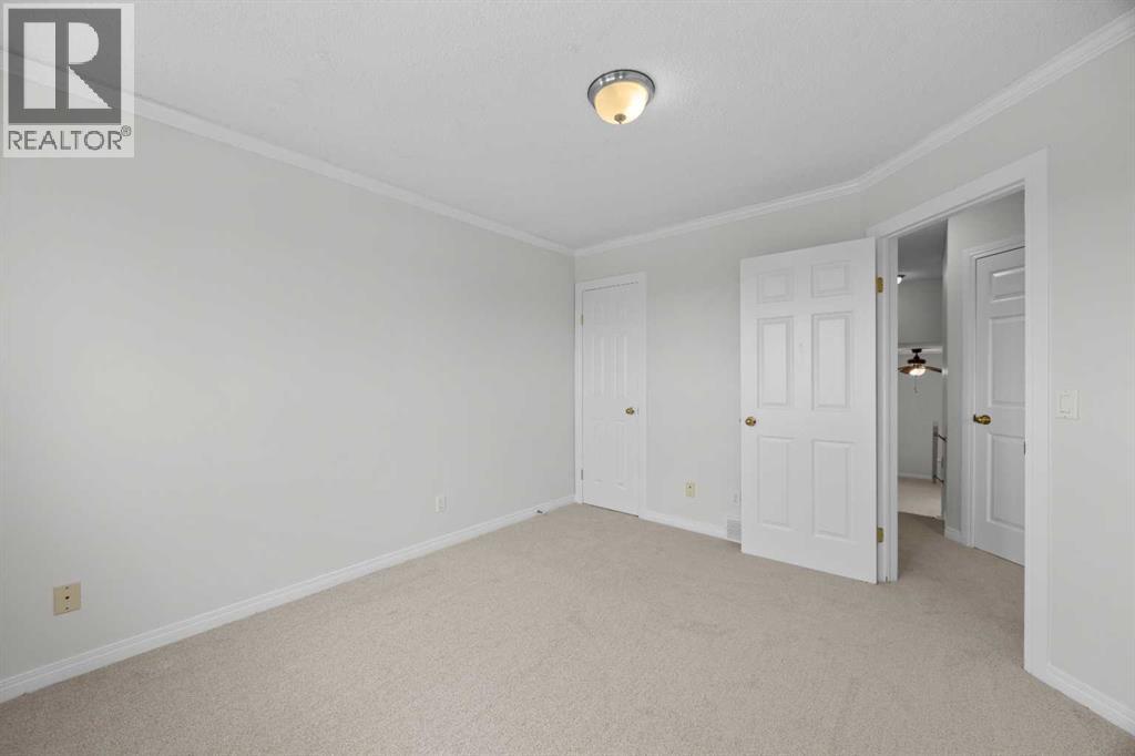289 Hidden Spring Green Nw, Calgary, Alberta  T3A 5N2 - Photo 21 - A2308708