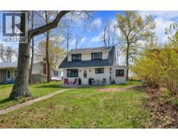 17498 Lakeshore ROAD, Rondeau Park, Ontario