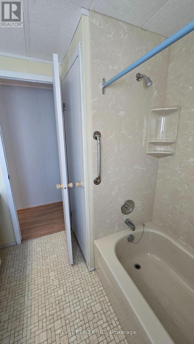 25 Miller Street, Strathroy-Caradoc, Ontario  N7G 1A5 - Photo 31 - X13123788
