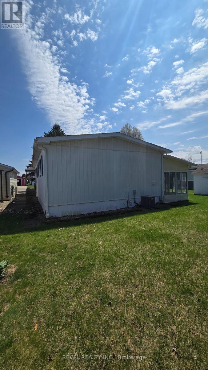 25 Miller Street, Strathroy-Caradoc, Ontario  N7G 1A5 - Photo 6 - X13123788