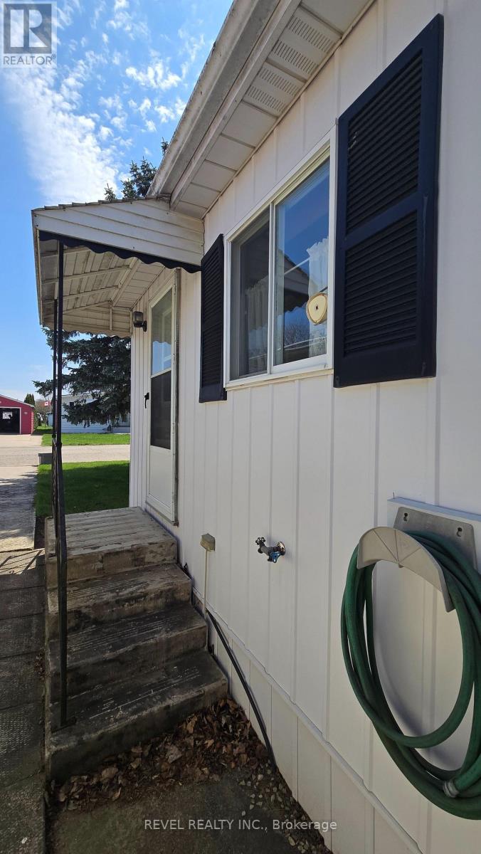 25 Miller Street, Strathroy-Caradoc, Ontario  N7G 1A5 - Photo 7 - X13123788