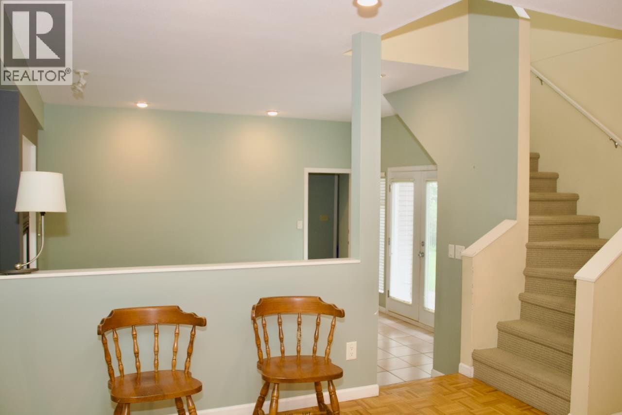 1624 W 61st Avenue, Vancouver, British Columbia  V6P 2C3 - Photo 9 - R3123167