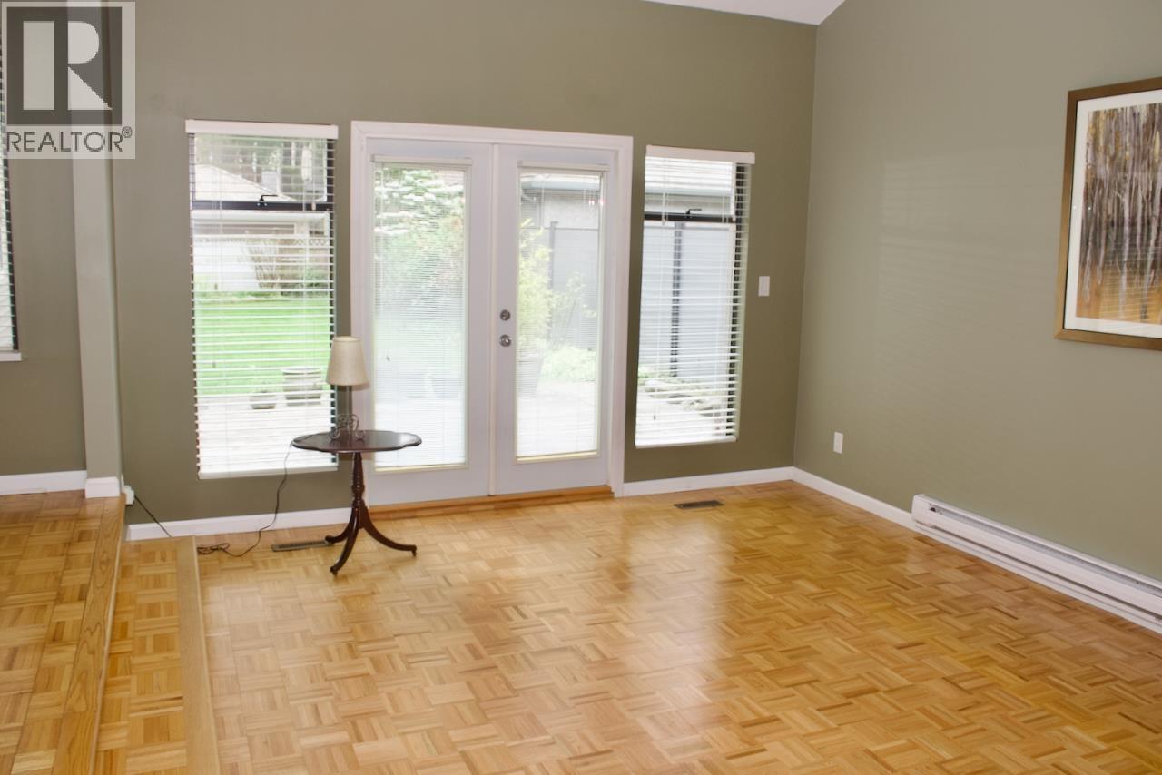 1624 W 61st Avenue, Vancouver, British Columbia  V6P 2C3 - Photo 6 - R3123167