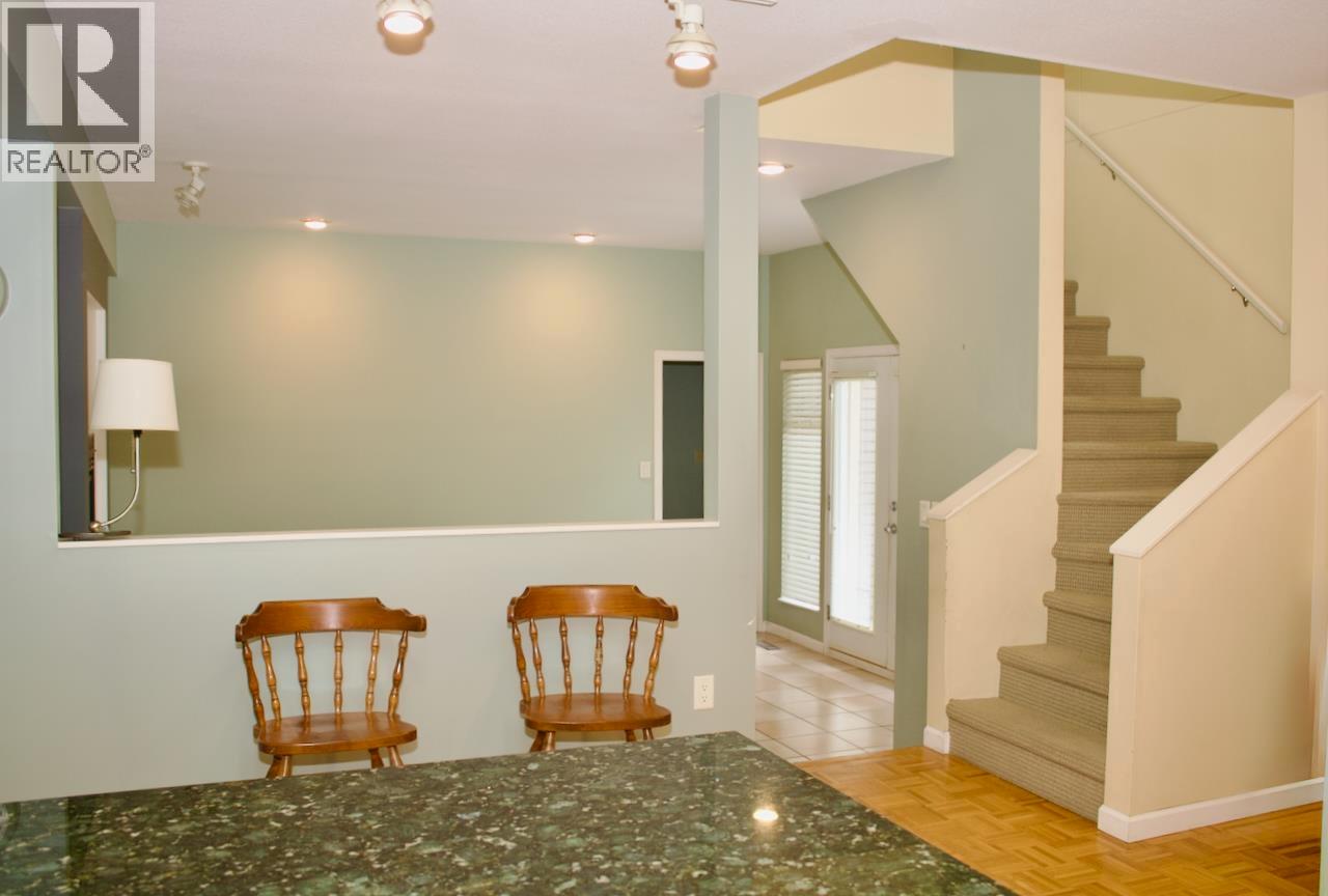 1624 W 61st Avenue, Vancouver, British Columbia  V6P 2C3 - Photo 8 - R3123167