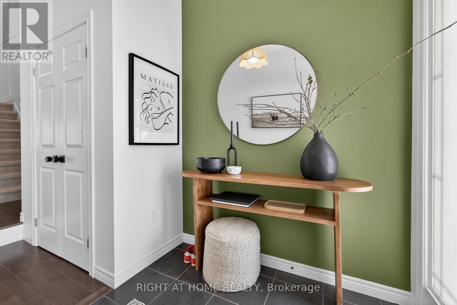 67 Ambrous Crescent, Guelph, Ontario  N1G 0E4 - Photo 3 - X13123452