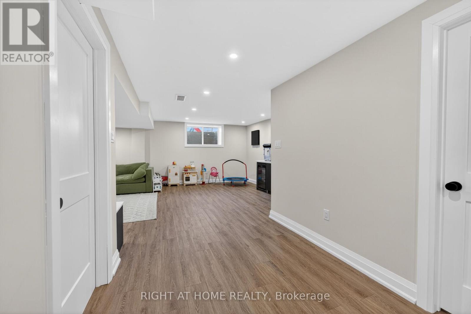 67 Ambrous Crescent, Guelph, Ontario  N1G 0E4 - Photo 37 - X13123452