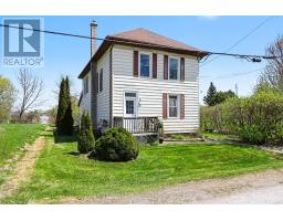 9 JUBILEE STREET, Montague, Ontario