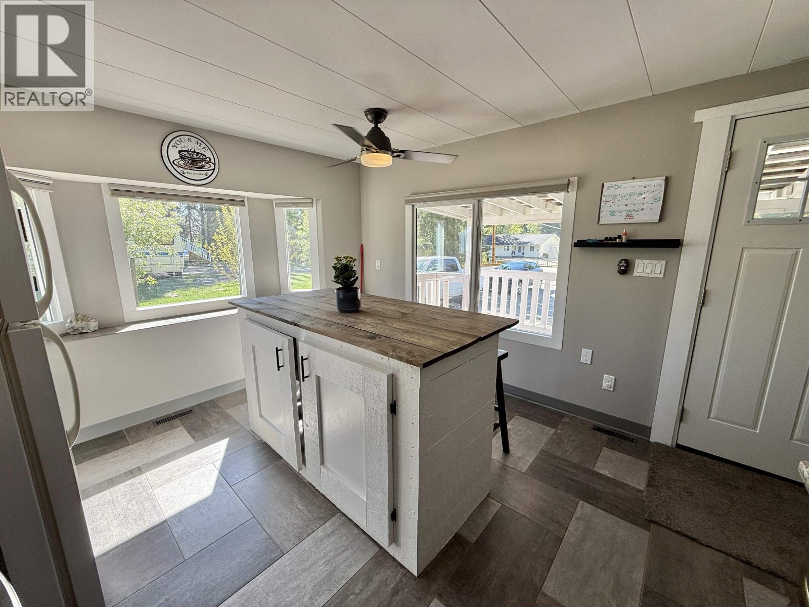 2408 Tanoka Road, Quesnel, British Columbia  V2J 7B8 - Photo 10 - R3123287